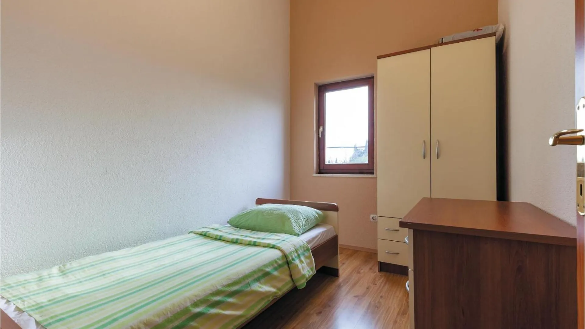 6 Bedroom Gorgeous Home In Kastel Stari Kastela Croatia